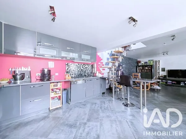 Immeuble 350 m²