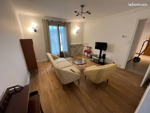 2 chambres disponibles dans une coloc féminine Annecy