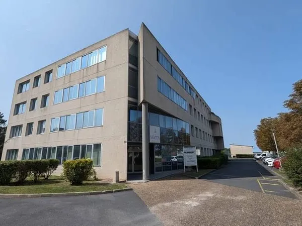 Bureaux/Locaux professionnels 30 m²