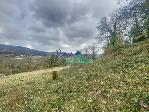 Terrain en individuel 1818 m²