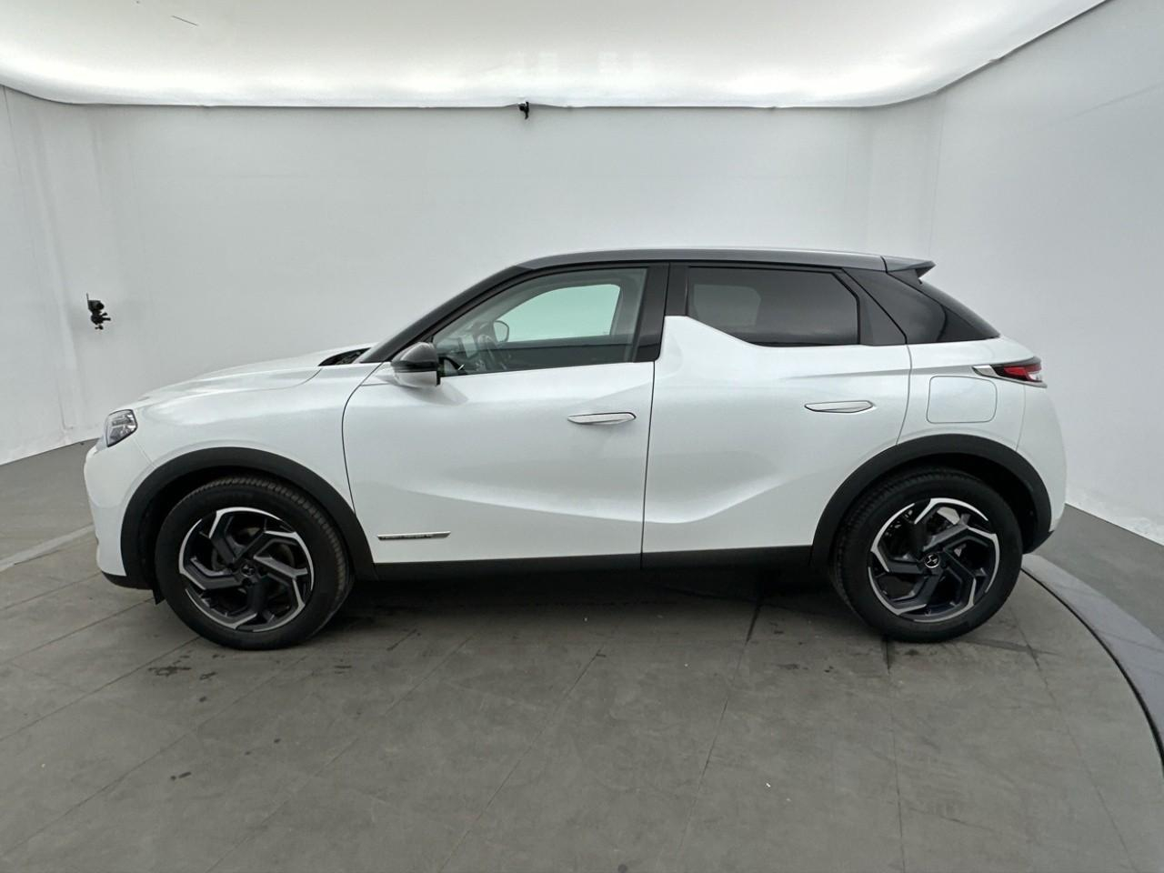 Ds Ds 3 crossback puretech 130 eat8 toits de paris — photo 2