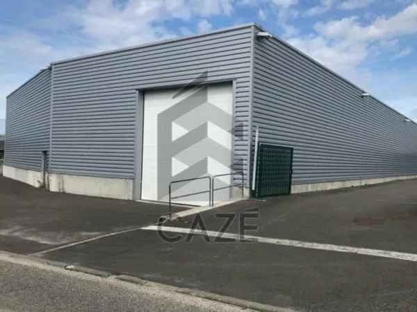 Local 2000 m²