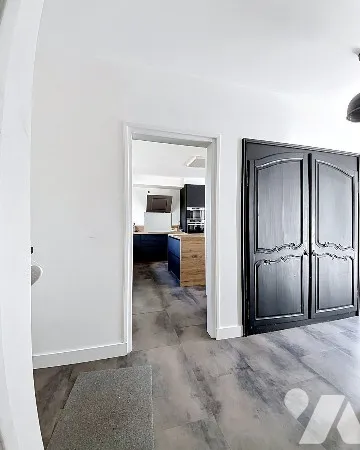 Maison 8 pièces 170 m²