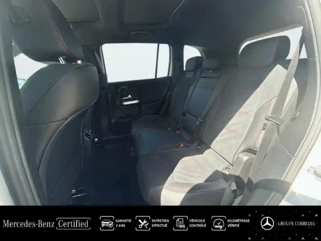 Mercedes Glb 250 224ch amg line 4matic 8g dct — photo 11