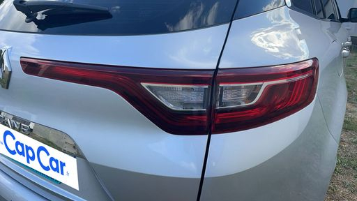 Renault Megane Estate 1.5 dCi 110 - Intens – 2018 – 111679 km – Diesel – Boîte Manuelle — photo 22