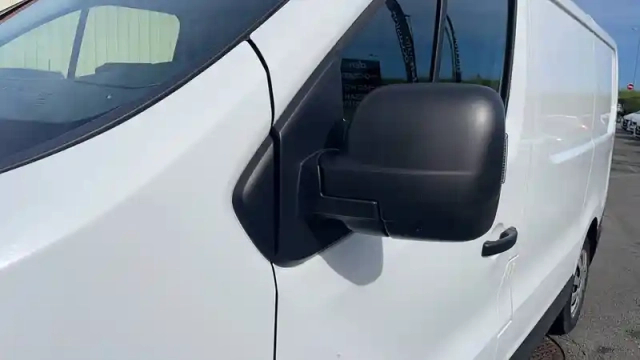 Nissan Primastar fourgon l1h1 2t8 2.0 dci 130 s/s bvm — photo 22