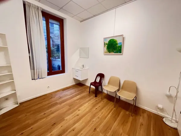 Local professionnel 22 m²