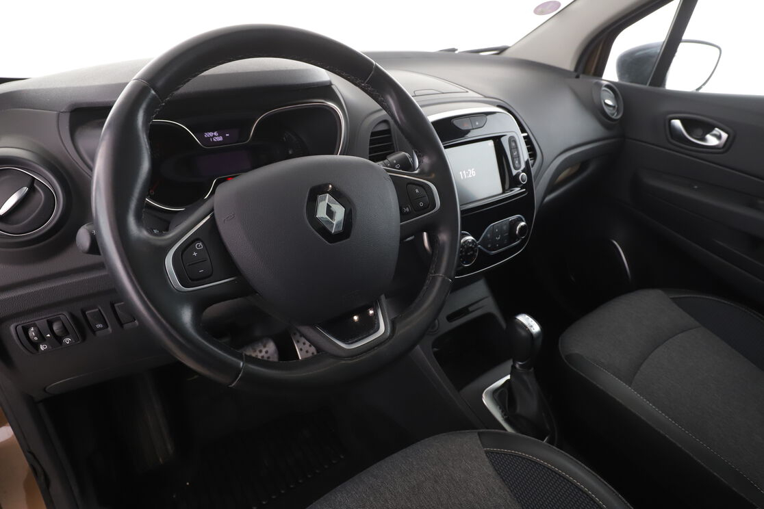 Renault Captur 1.2 TCe Energy Intens EDC — photo 10