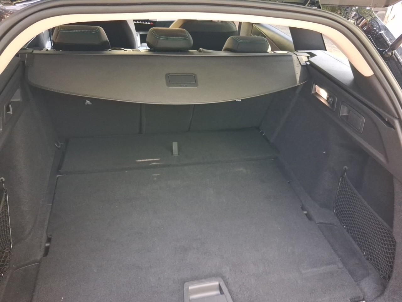 Peugeot 308 sw 1.5 bluehdi 130ch s&s allure eat8 — photo 6
