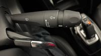 Peugeot 2008 1.2 PureTech 130ch S&S Allure Pack EAT8 — photo 23