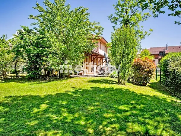 Maison 7 pièces 179 m²