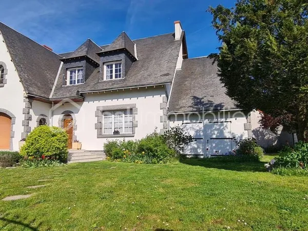 Maison 5 pièces 193 m²