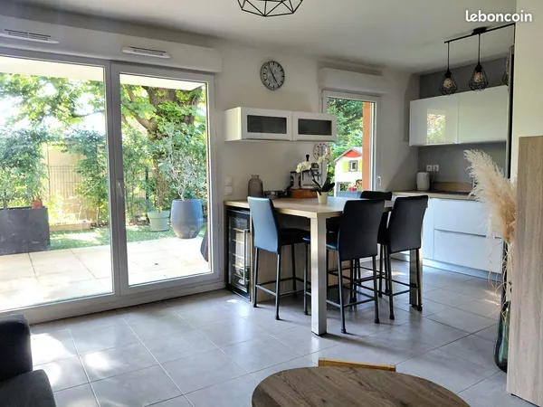 Appartement 3 pièces 61m² + 55m² de jardin Fontaines-sur-Saône