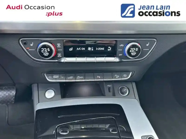 Audi Q5 55 tfsie 367 s tronic 7 quattro — photo 35