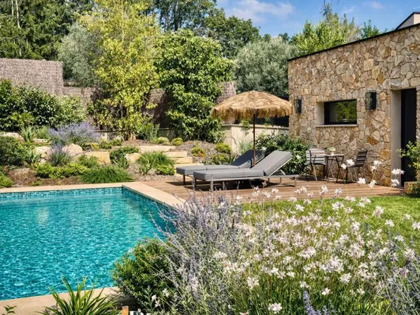 Maison 5 pièces 200 m²