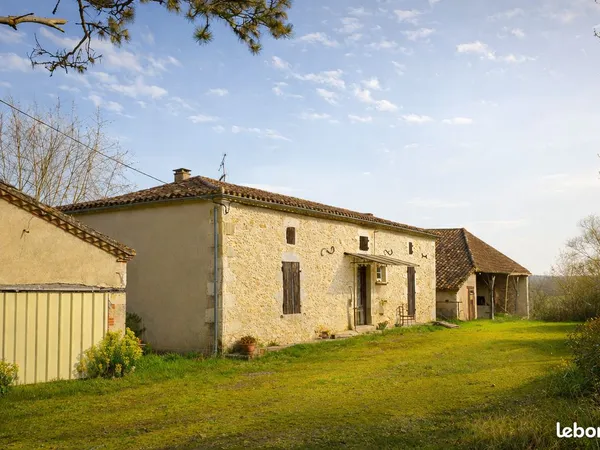 Domaine 9 ha - Grange 500 m² - Potentiel immobilier > 1 000 m²