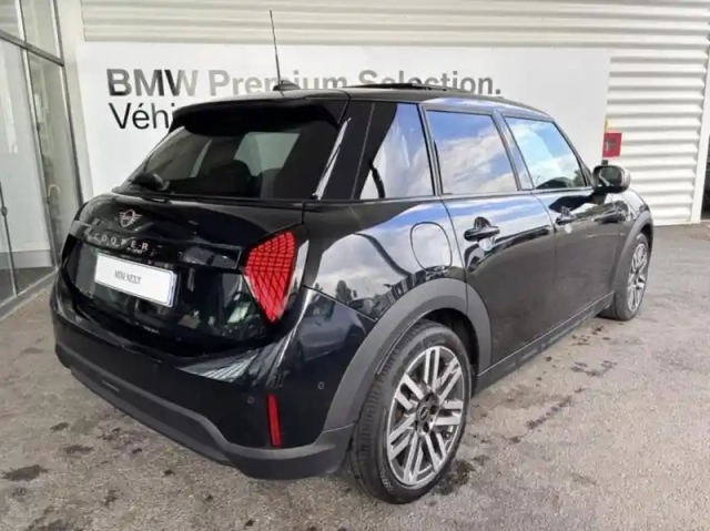 Mini Cooper 5 portes c 156ch classic dkg7 — photo 3