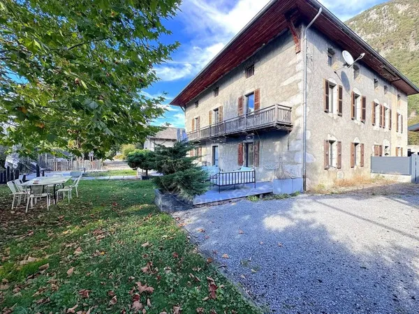 Maison de luxe 10 pièces 482 m²