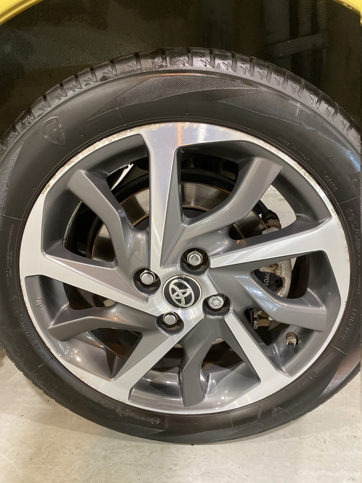 Toyota Yaris 3 — photo 39
