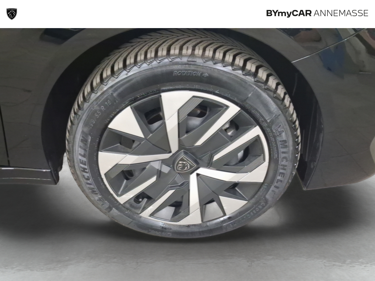 Peugeot 208 Hybrid 110 ch e-DCS6 — photo 17