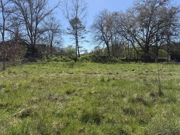 Terrain 5831 m²