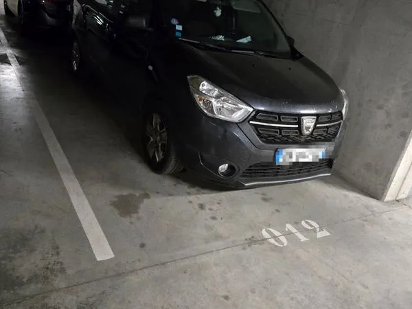 Place parking lapujade