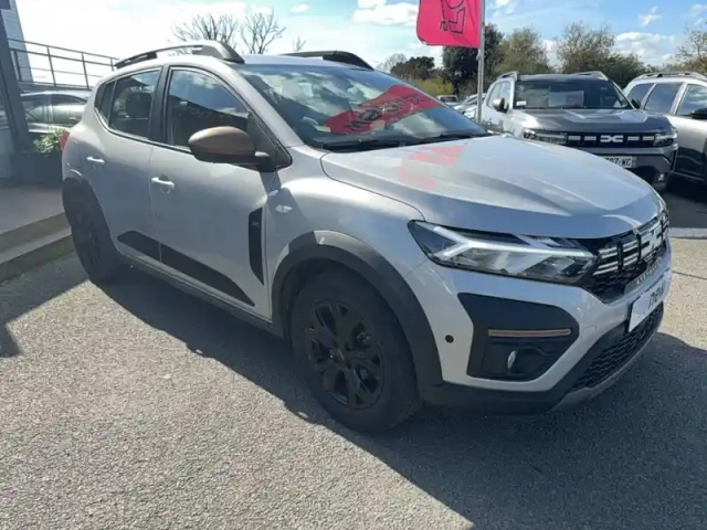 Dacia Sandero eco-g 100 — photo 9