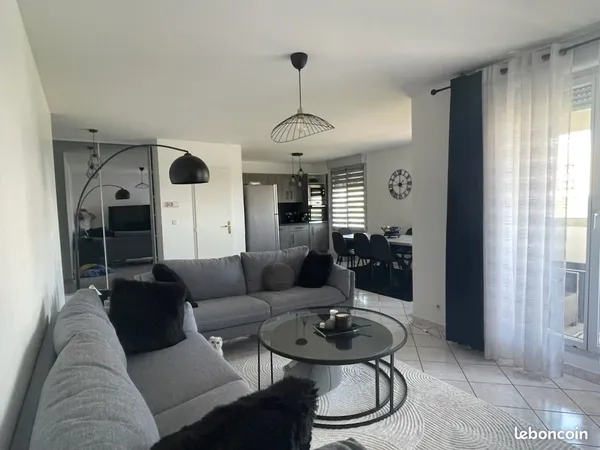Location appartement t3 81m2