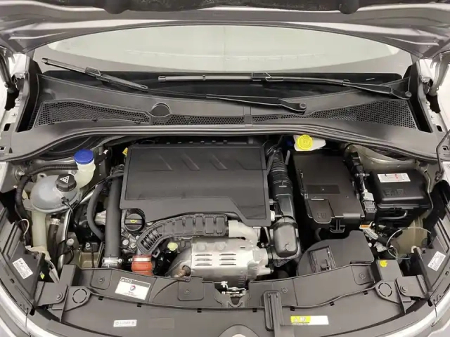 Citroën C3 puretech 110 eat6 — photo 29