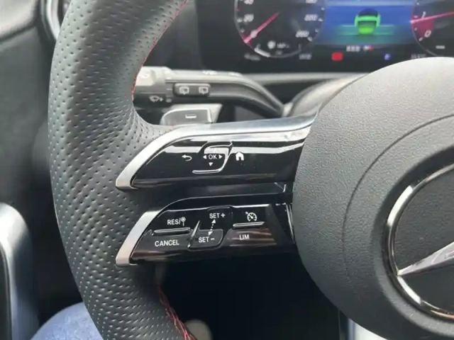 Mercedes Classe A a 180 amg line — photo 15