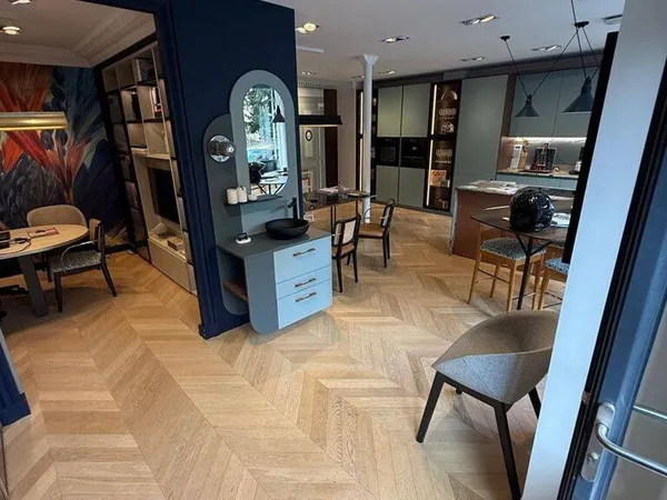 Boutique 75 m²