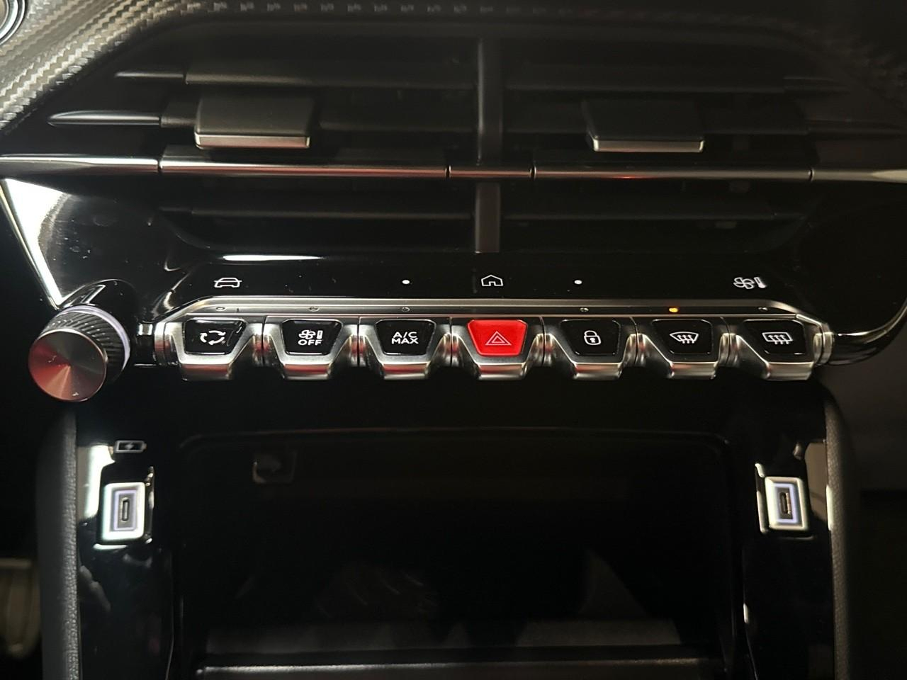 Peugeot 2008 1.2 puretech 130ch s&s allure eat8 — photo 18