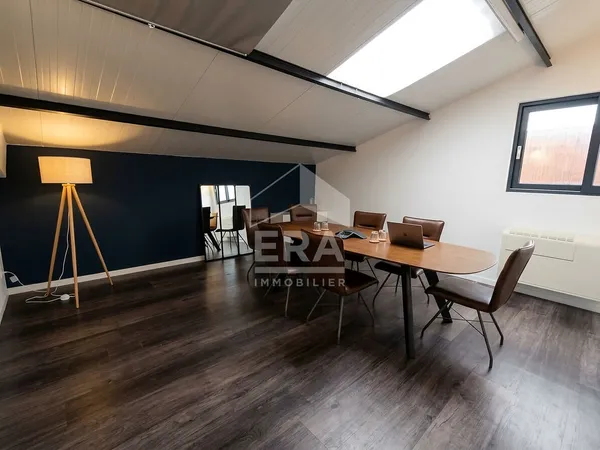 Bureaux 150 m²