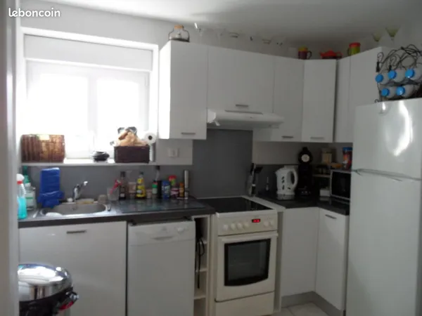 Les Martres de Veyre maison de bourg T4 60 m2