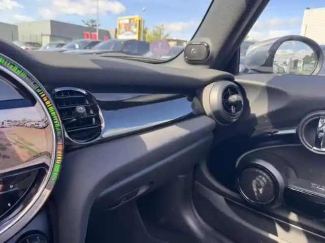 Mini Mini cabrio cooper 136ch edition premium plus bva7 — photo 21