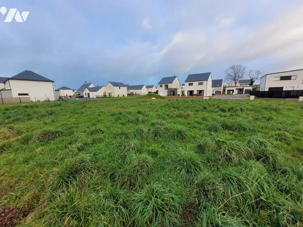 Terrain 349 m²