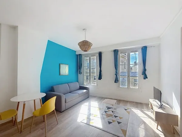 A Louer studio Meublé au coeur du centre ville de MELUN