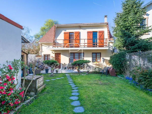 Maison 5 pièces 140 m²