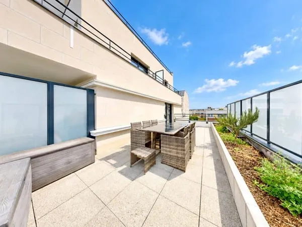 Duplex 5 pièces 110 m²