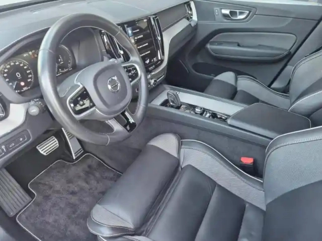 Volvo Xc60 t6 awd 253 + 87ch r-design geartronic — photo 10