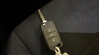 Volkswagen T-Roc 2.0 TDI 150ch R-Line DSG7 — photo 16