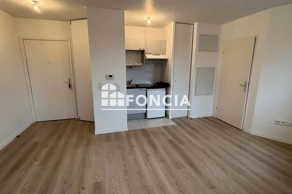 Studio 1 pièce 29 m²