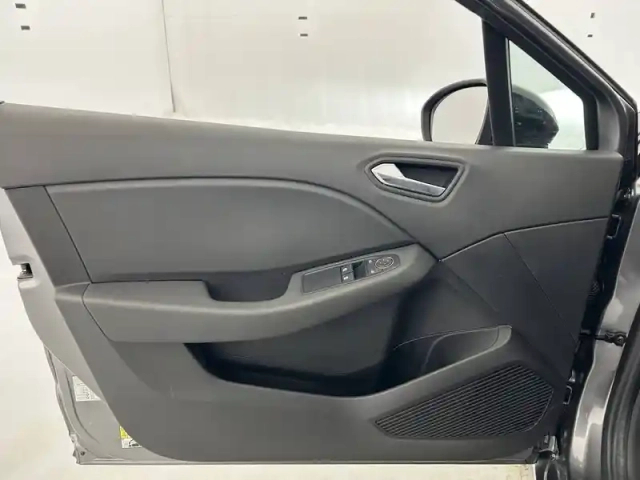 Renault Clio tce 90 — photo 67