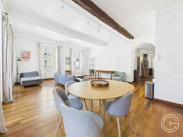 Appartement 4 pièces 103 m²