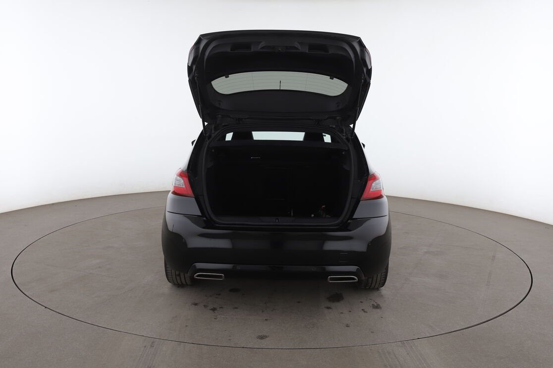 Peugeot 308 1.2 PureTech GT Line — photo 15
