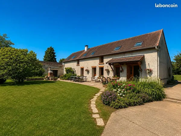 Propriété 7 pièces 198 m²