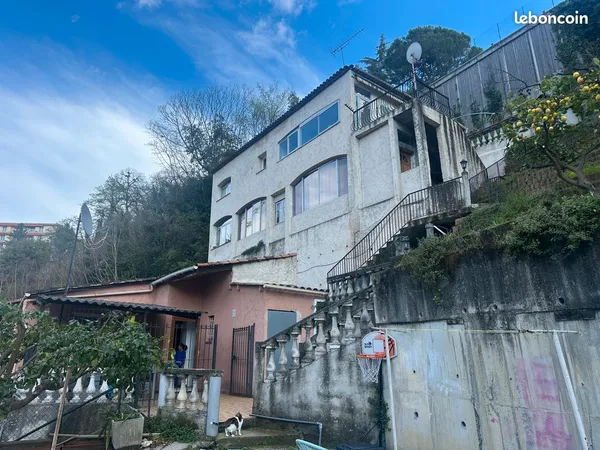 Maison de 120m2 + Dépendance