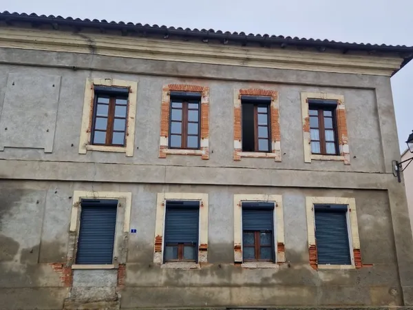 Bien immobilier de rendement Vente Fontenilles  150m² 231000€
