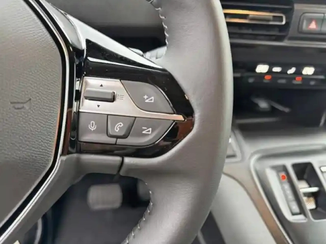 Peugeot Rifter 1.5 bluehdi 130ch allure eat8 à  taille m — photo 14
