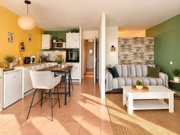 Appartement 2/3 Pièces Avec Parking Privatif - Belle Terrasse Avec Vue Luberon